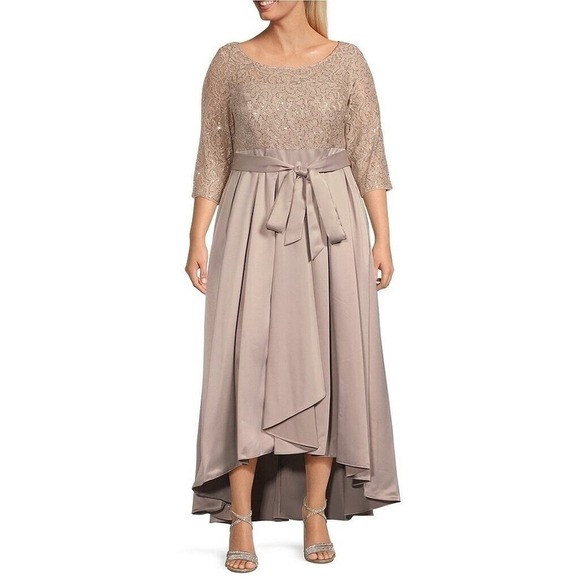 green emerald velvet dress Amazon.com: Alex Evenings Women's Floor Length Sleeveless V-Neck, Elegant  Mother of The Bride Dress, Formal Events, Champagne Lace, 4 : Clothing,  Shoes & Jewelry